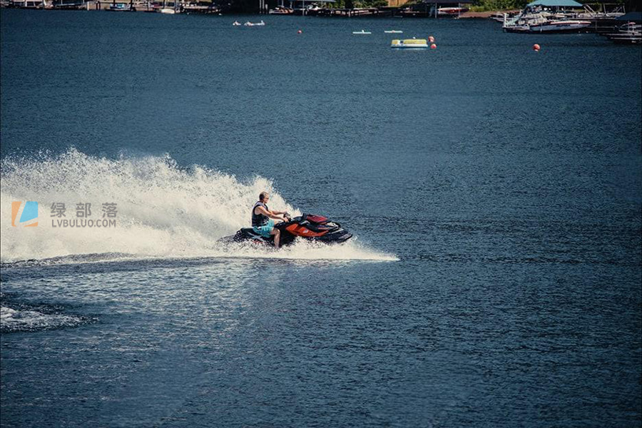 Kodak Vision3 200T 复古胶片视频图片调色预设 Analogica Lab – KODAK VISION3 200T 35MM Film Simulation