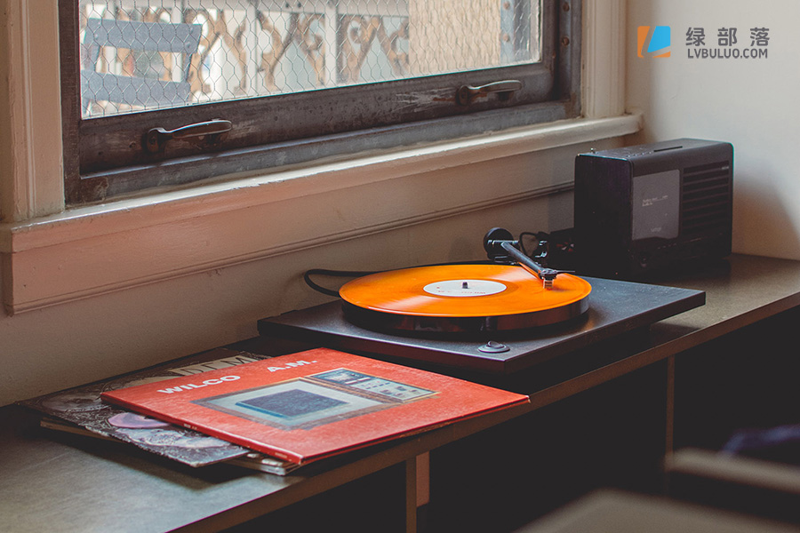 柯达chrome 35mm胶卷暖色调棕色粗糙颗粒调色预设 Kodachrome 35mm (1935-1962)