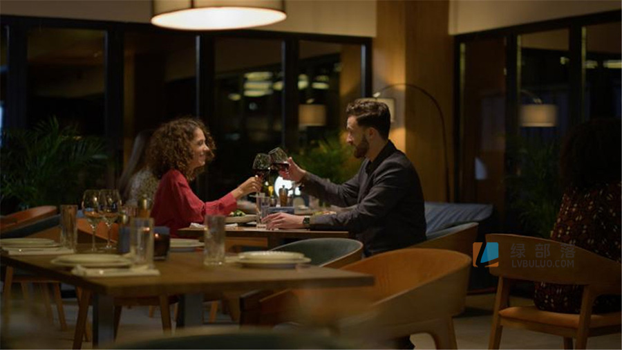 17个电影叙事纪录片商业级色彩调色预设+达芬奇节点预设 The Voyager LUTs – Pro Pack